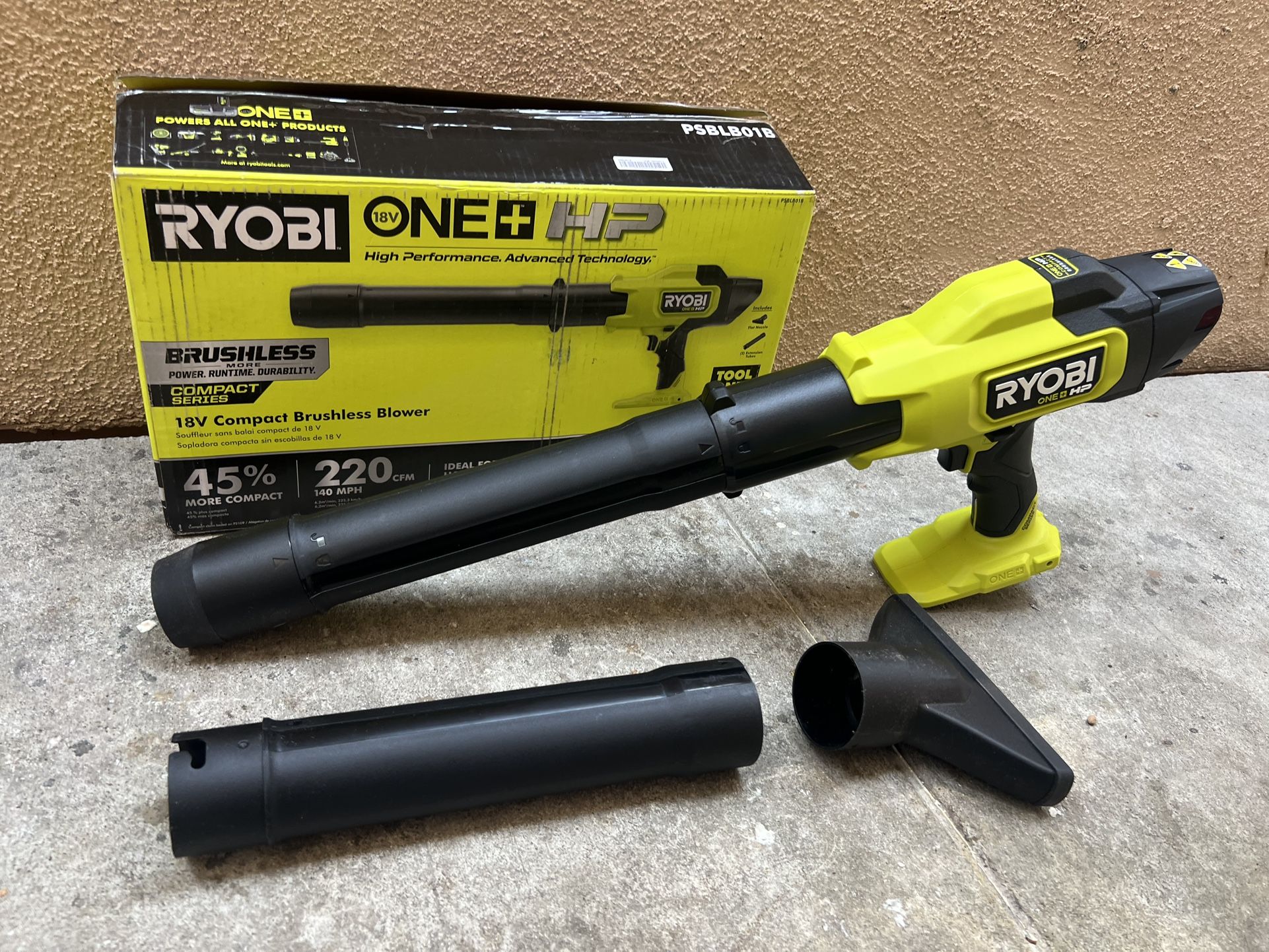 RYOBI ONE+ HP 18V Brushless Cordless 220 CFM 140 MPH Compact Leaf Blower (Tool-Only)