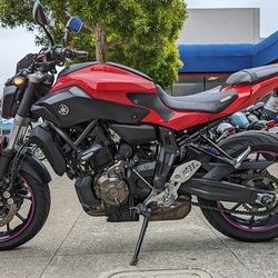 2017 YAMAHA FZ07 ABS Clean Title Motorcycle 