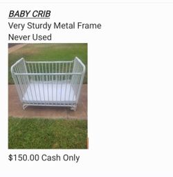 White portable crib, new