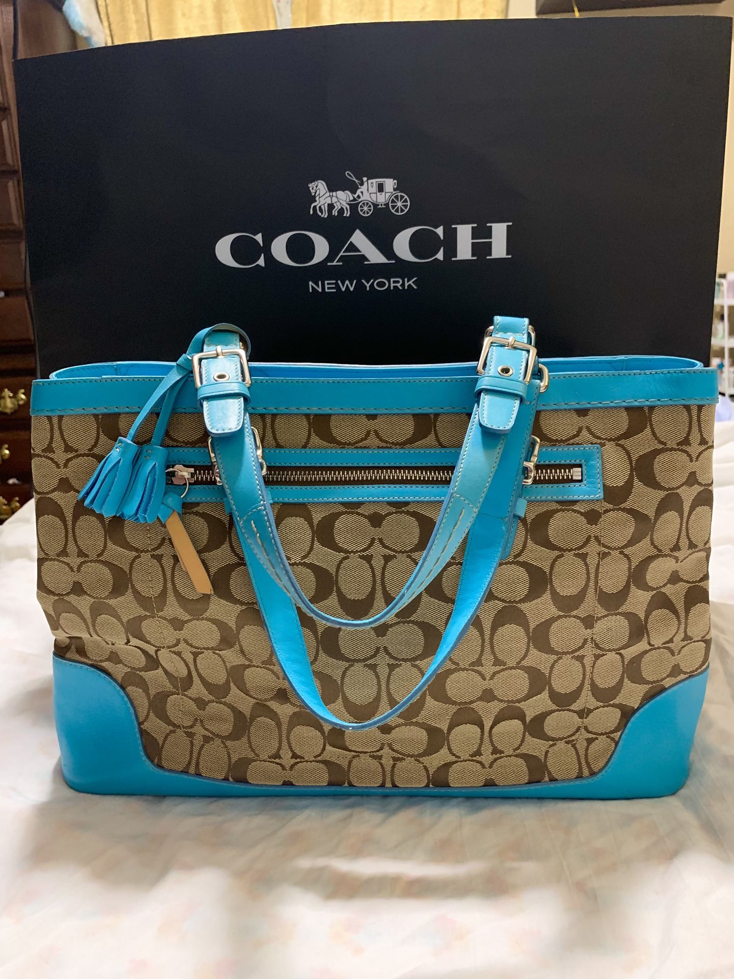 COACH, COACH BAG, Large COACH TOTE