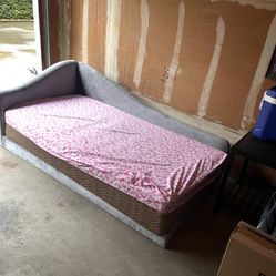 Twin Size Bed With Mattress. 
