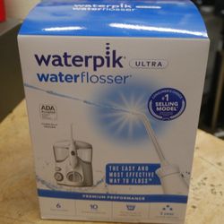 Waterpik Water Flosser Ultra model WP-100W New in Original Box