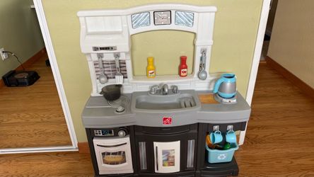 Kids kitchen set