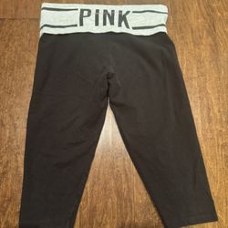 Woman’s Victorias Secret pink Capri Pants Shipping Available 