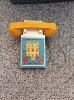 VINTAGE FISHER PRICE POP UP PAL CHIME PHONE