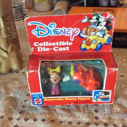 Disney - Collectible Die- Cast
