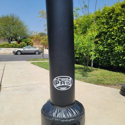 Freestanding Punching/kicking Bag 51 Inches Tall