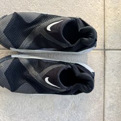 Nike Go FlyEase Triple Black Slip On 