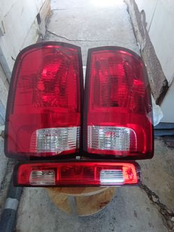 2009-2018 DODGE RAM OEM TAIL LIGHT SET