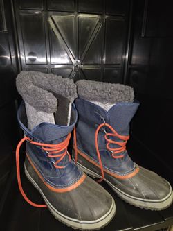 Sorel Waterproof Boots (excellent)