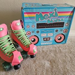 Moxi Roller Skates Size 6