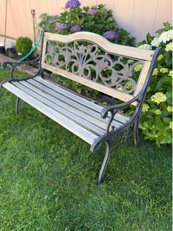 Outdoor Bench Seat