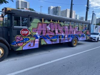 PARTY BUS