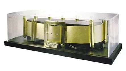 Batman utility belt replica dc direct gallery