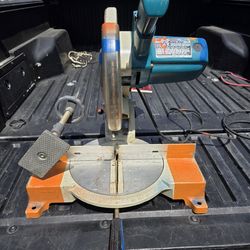 MAKITA MITER SAW
