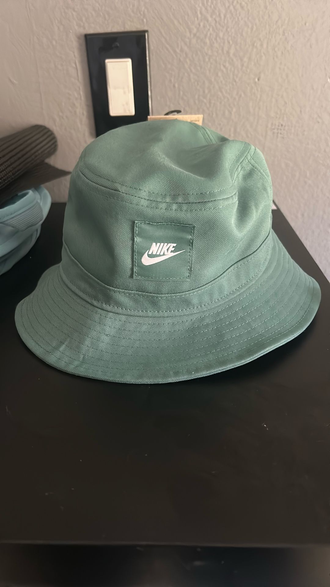 Snap Backs 