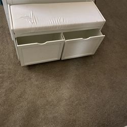 Bench w/2 Drawers and Cushion 