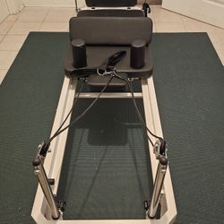 Pilates Machine 