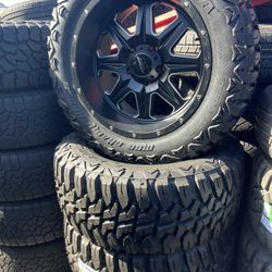 WHEELS PRO COMP BRAND NEW 20”