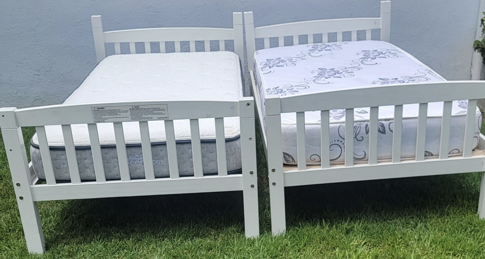 Two Twins Beds With Good Mattress One $125 And Two For $250
