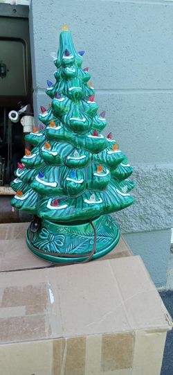 Vintage Ceramic Xmas Tree