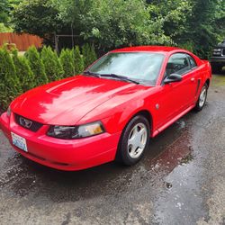 2004 Ford Mustang