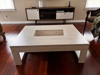 Rectangular table. New /never used