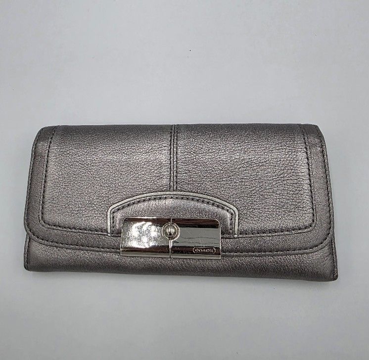 Coach Kristin Leather Flap Slim Envelope Wallet Coin Purse Metallic Gray Silver