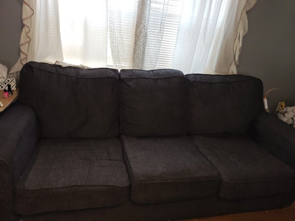 3 Seater Couch Have Matching Love Seat But Missing One Cushion 