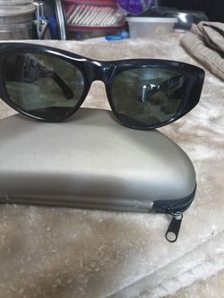Vintage "B&L Ray-Ban" Wayfarer DEKKO W0585 Ray-Ban USA. Unisex. Black frames, green lens