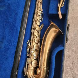 Conn 10M  Naked lady (lady  Face) Tenor Saxophone 