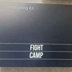 🥊 FightCamp Boxing Conditioning Kit + Gloves – Never Used!