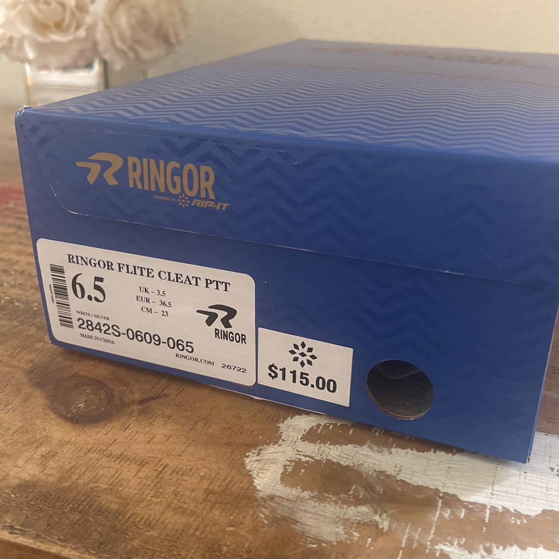Ringor Flite Softball Pitching Cleats