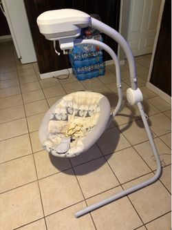Baby swing