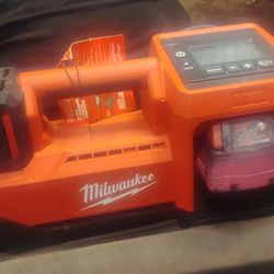 Milwaukee tire pump