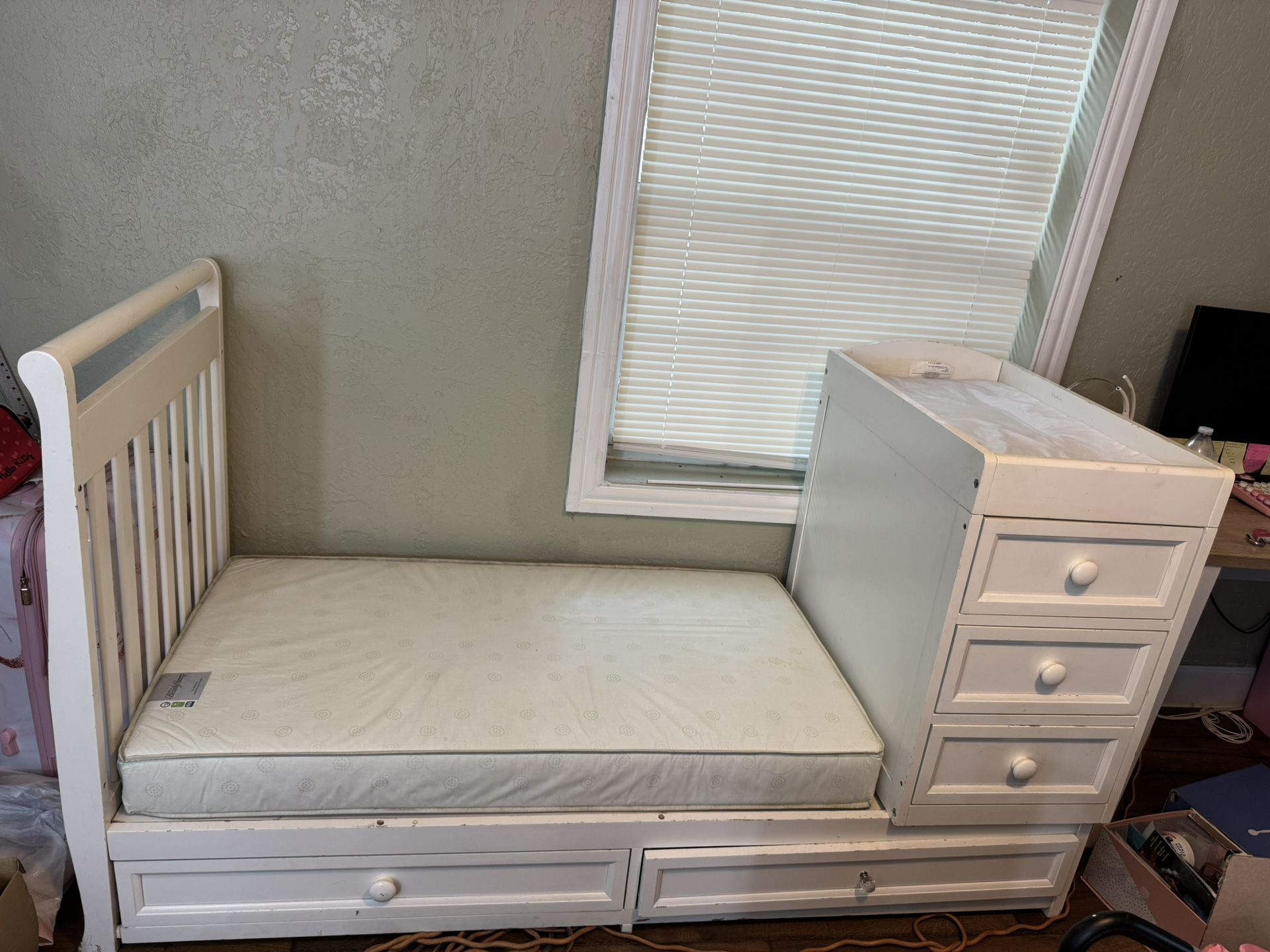 White Crib With Drawers