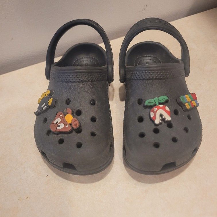 Toddler Crocs (8)