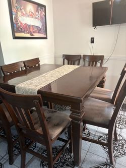Table with eight chairs