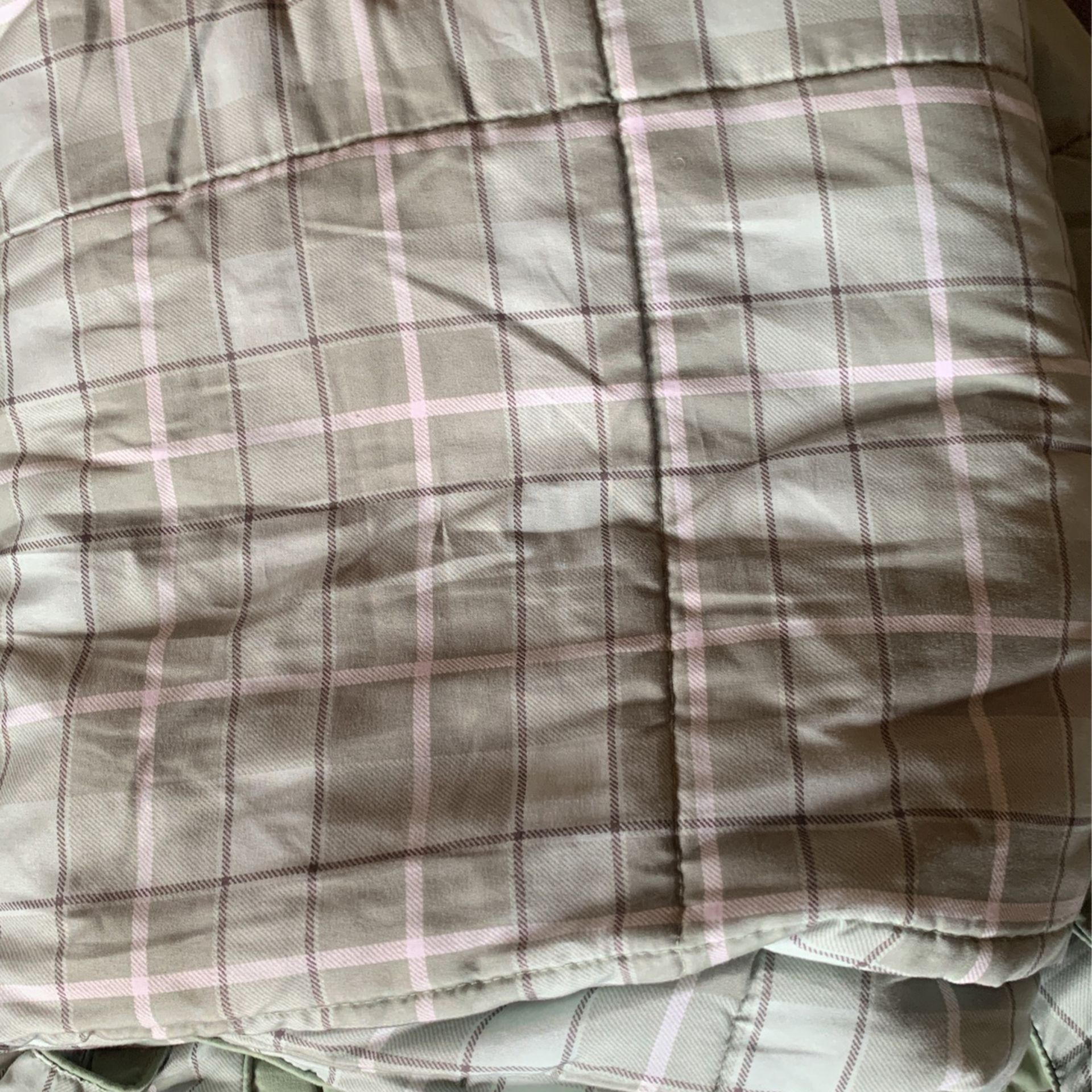 Twin Reversible Comforters 