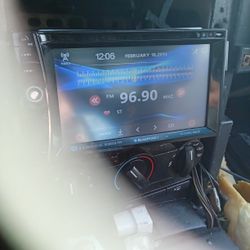 Blaupunkt Touch Screen Audio Receiver DVD Bluetooth SD USB Clean No Scratches