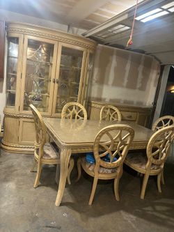 Dining room set