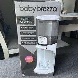 Baby  Brezza instant warmer