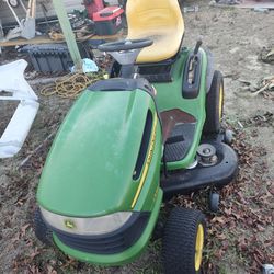 John Deere La140