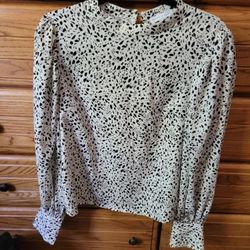 Office Attire/Dress Shirt - Off-White With Spots