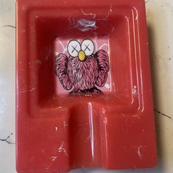 Pink Klaws Cigar Ashtray 