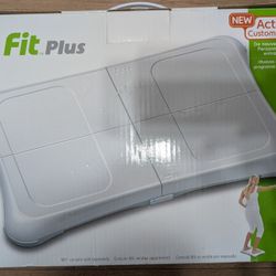 Nintendo Wii Fit Plus With Balance Board and Game New  