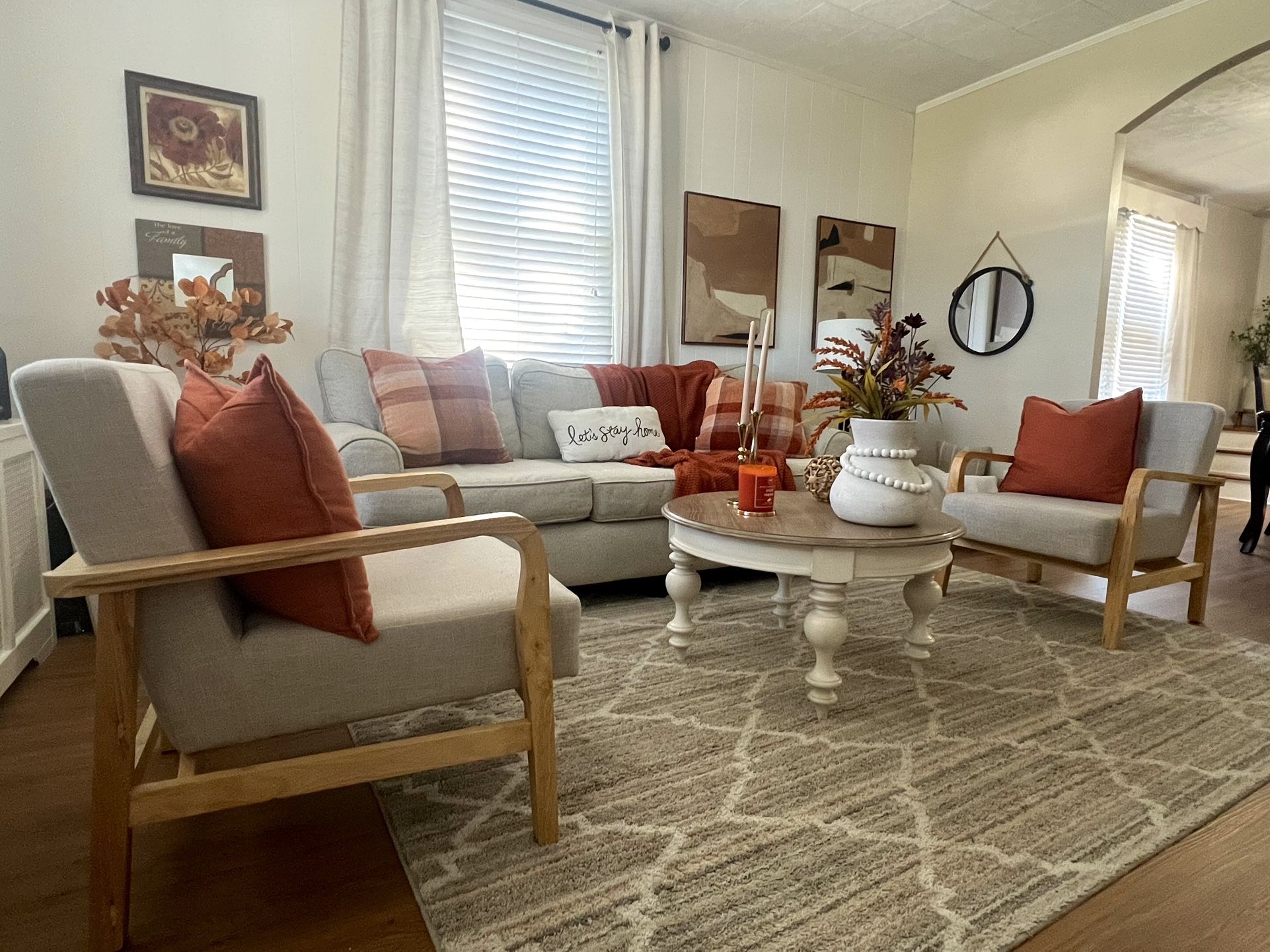Shiloh Couch + 2 Matching Chairs – Excellent Condition (Raymour & Flanigan)