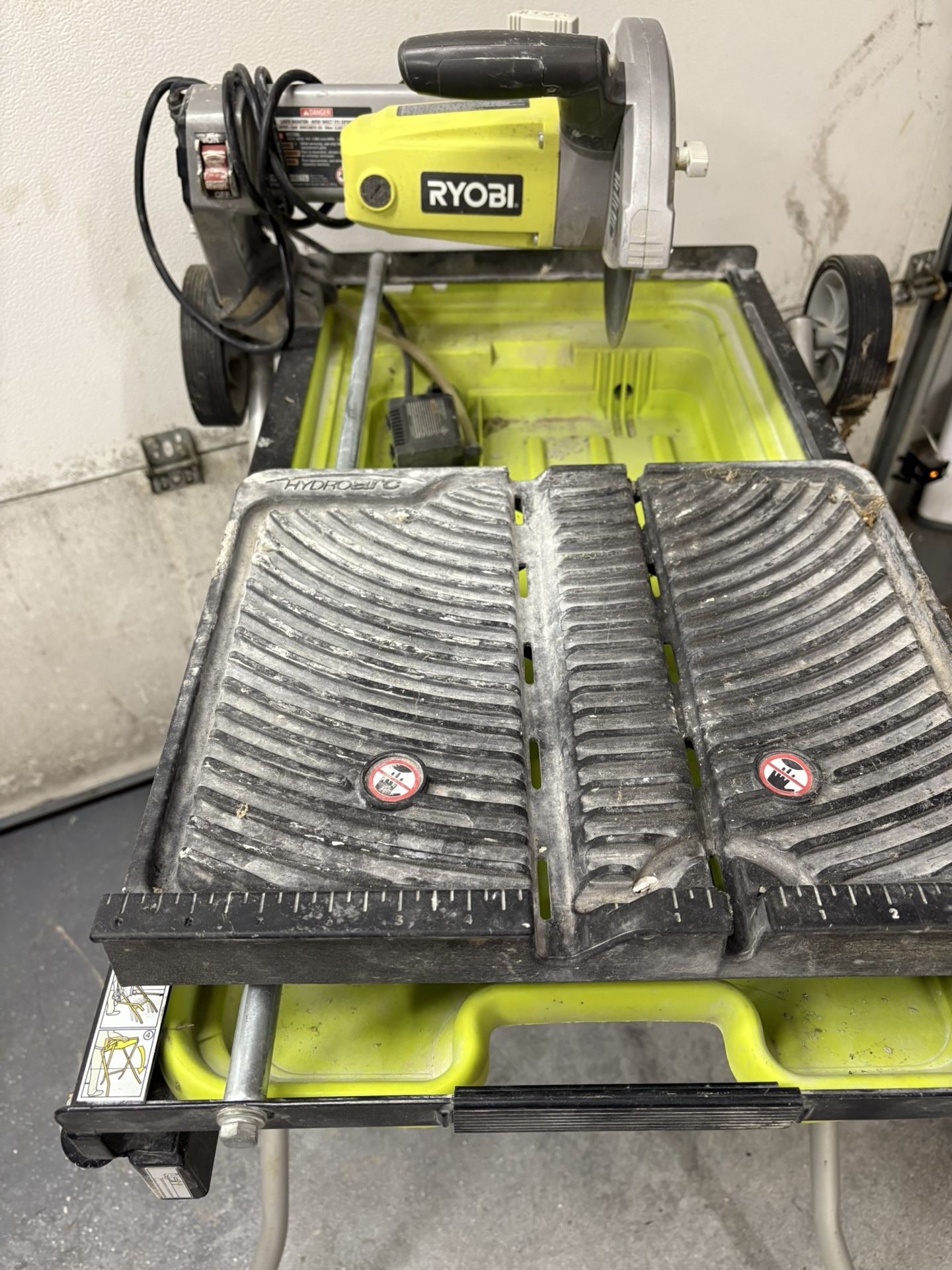 Ryobi Wet Tile Saw
