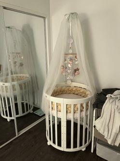 Like NEW! Baby Crib SmartGrow 7in1 