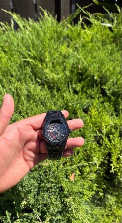 Black stainless steel men’s luxury watch